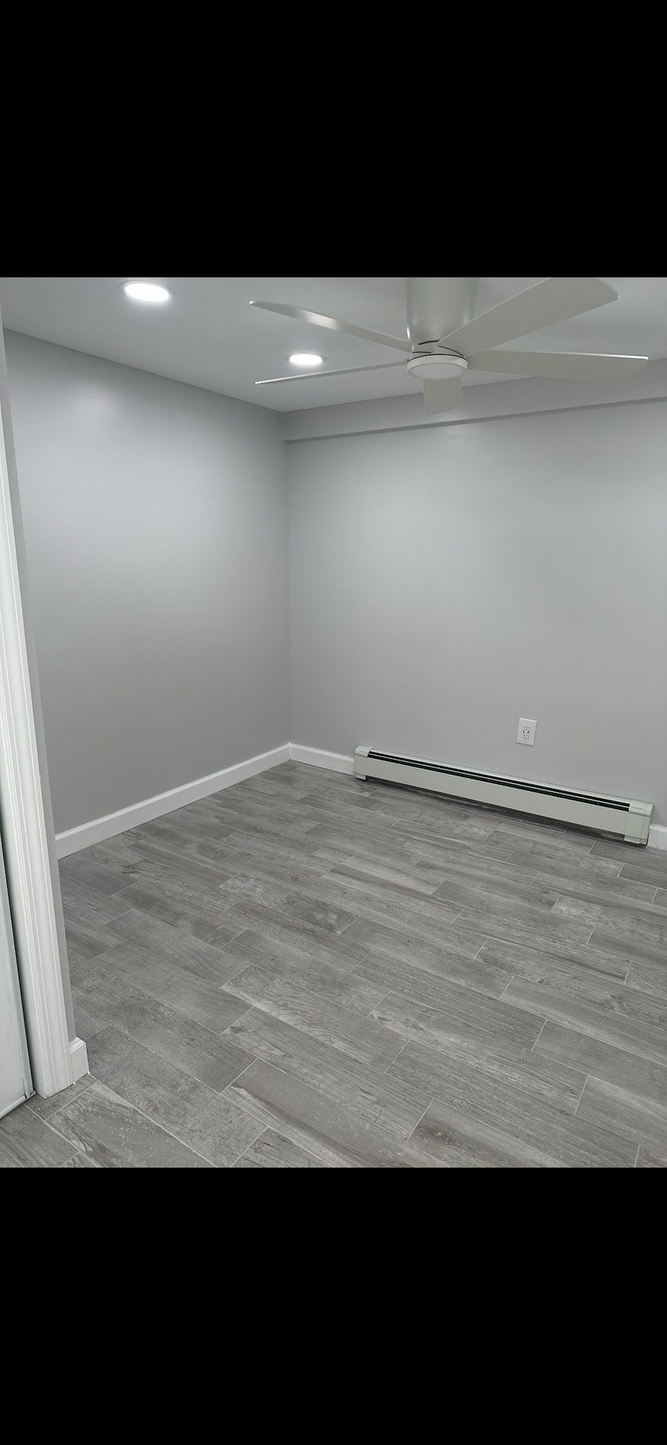 Building Photo - 5 Parkdale Dr