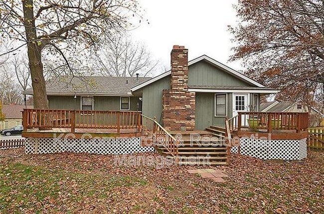 Building Photo - 1524 NE 99th St