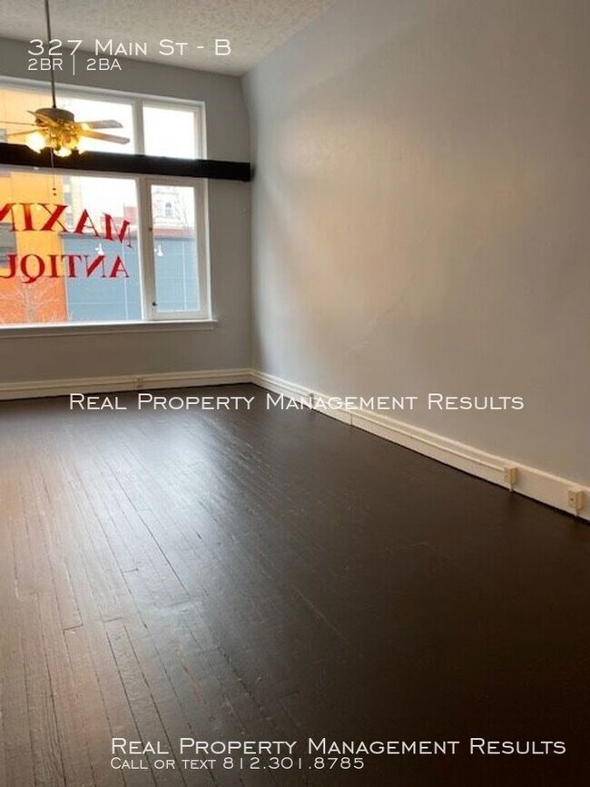 Building Photo - 2 Bedroom, 2 Bath - Loft Apartment on Main