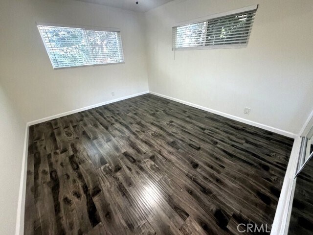 Building Photo - 1040 N Sierra Bonita Ave