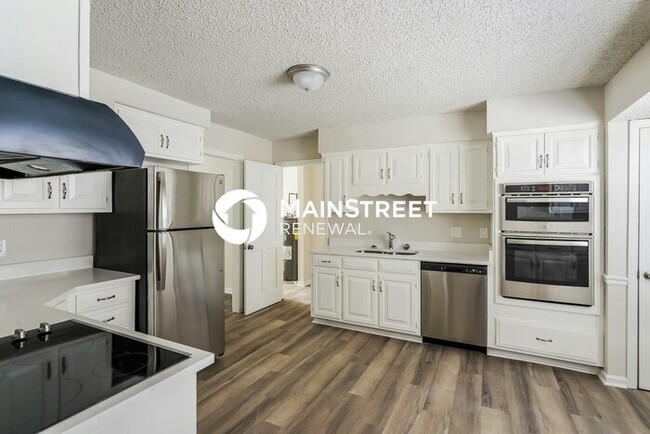 Building Photo - 3804 Hillshire Dr