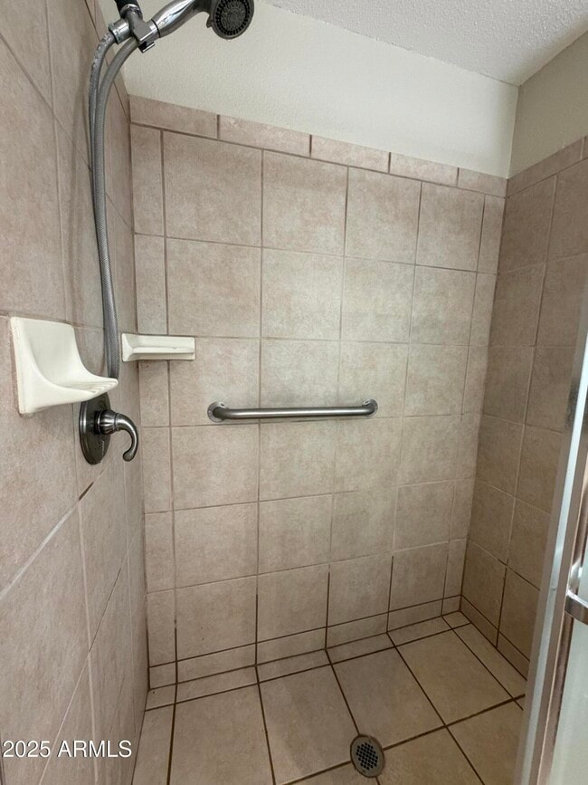 Building Photo - 10402 E Regal Dr