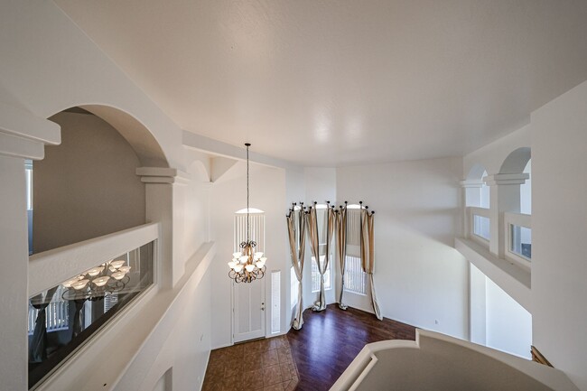 Building Photo - RV GATE! Lovely 4 bedroom, 3 bathroom home...