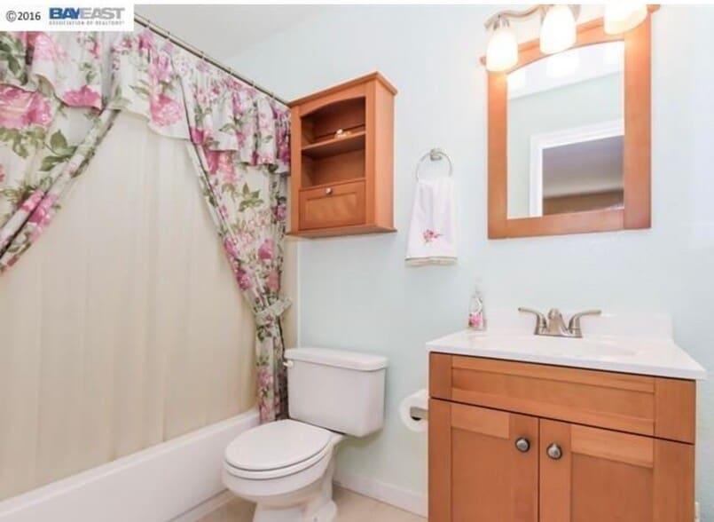 Building Photo - 4085 Abbey Ter