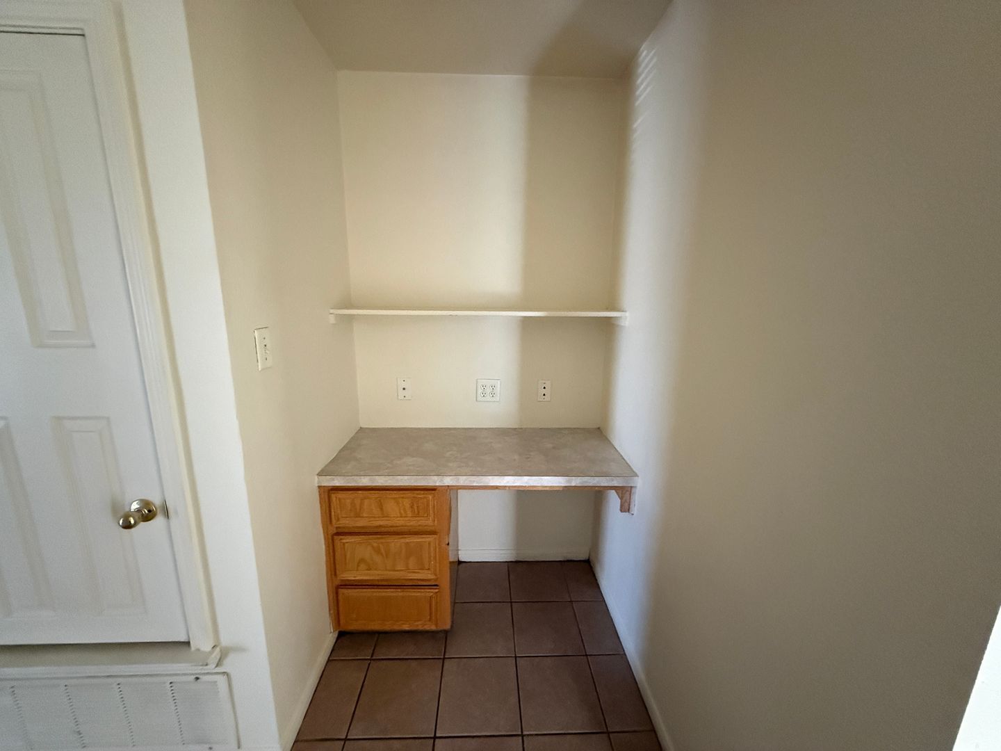 Building Photo - 1309 Nicholas Cir