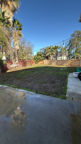 Building Photo - 1006 Acaciawood Ct