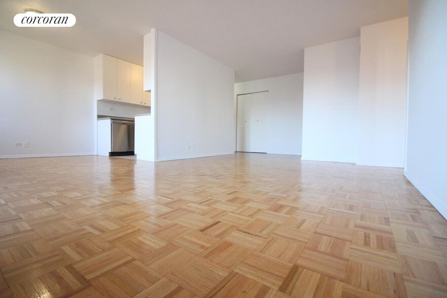 Primary Photo - 175 W 90th St