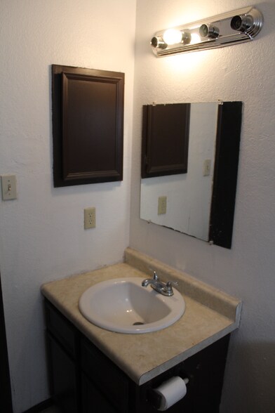 Building Photo - 1655 Victor Lopez Dr