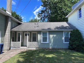 Building Photo - 59 Olcott St