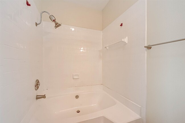 Building Photo - 3780 Tanglewilde St