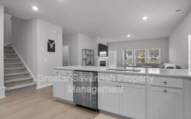 Building Photo - 109 Weyview Gdns