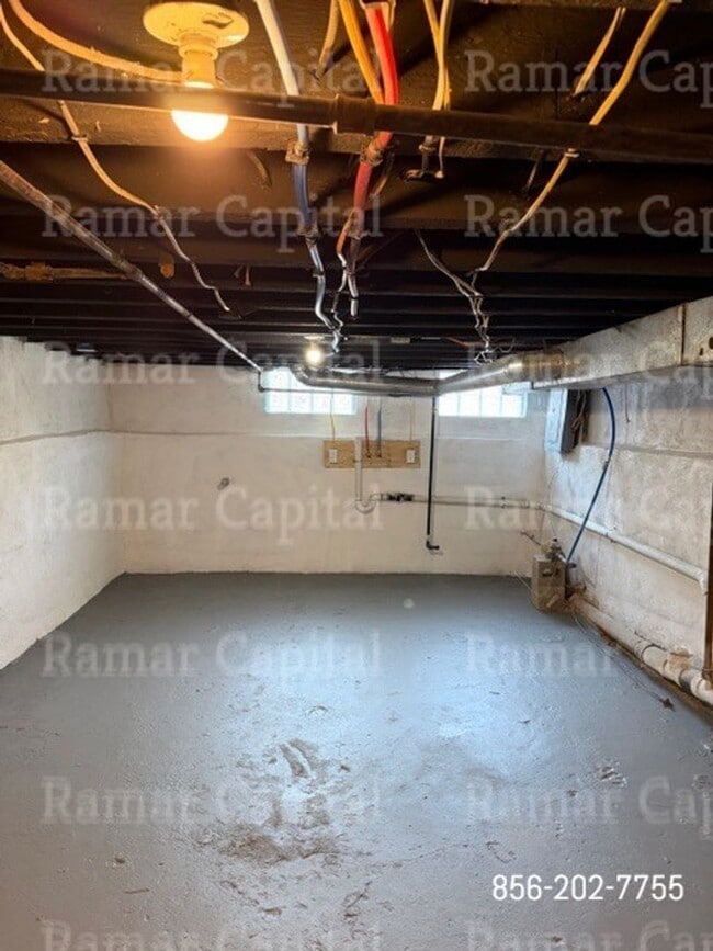 Building Photo - Bright, Comfortable & Easy-Care 3-Bedroom Living