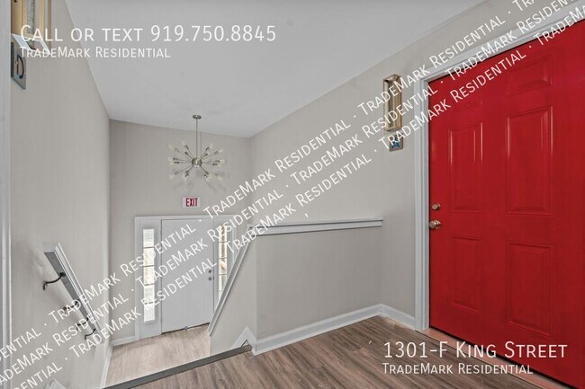 Building Photo - 1301-F King Street-