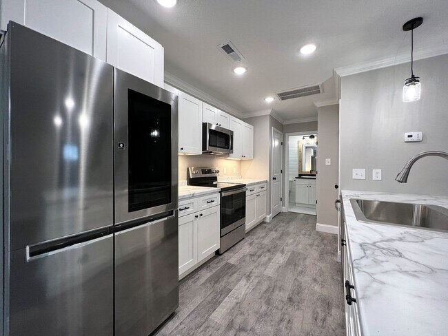 Building Photo - LOCATED IN GIBBS... FANTASTIC 3 BEDROOM HOME!!