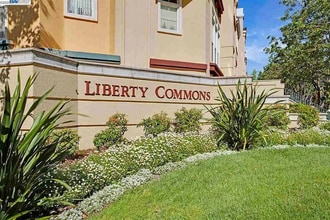 Building Photo - 3586 Fitzsimmons Cmn