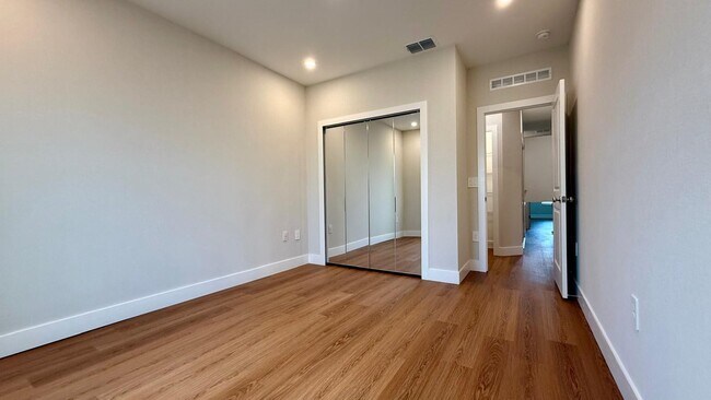 Building Photo - 6159 Park Promenade Way