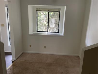 Building Photo - 123 Harvest Dr