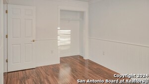 Building Photo - 8823 mission Brk