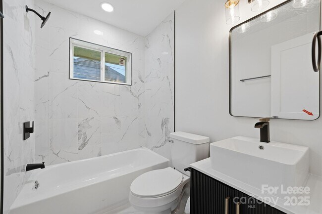 Building Photo - 1314 Anderson St