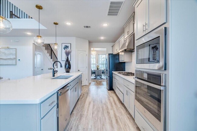 Building Photo - 4513 Lucabella Ln