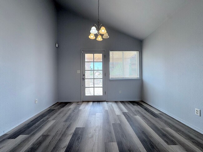 Building Photo - 12273 Tierra Maya Dr