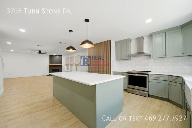 Building Photo - 3705 Turnstone Dr