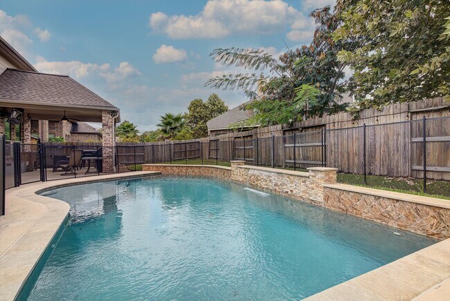 Building Photo - 27410 Starlit Ranch Drive