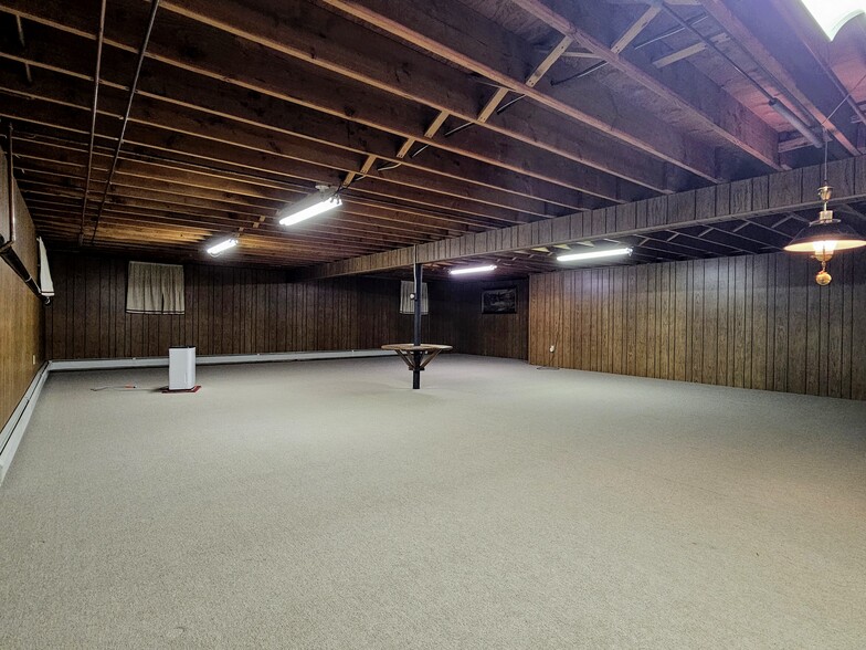 Building Photo - 3 Hillcrest Ave