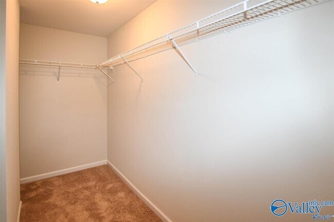 Building Photo - 226 Harold Murphy Dr