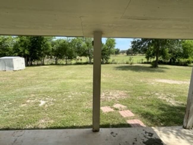 Building Photo - 1312 Central Texas Expy