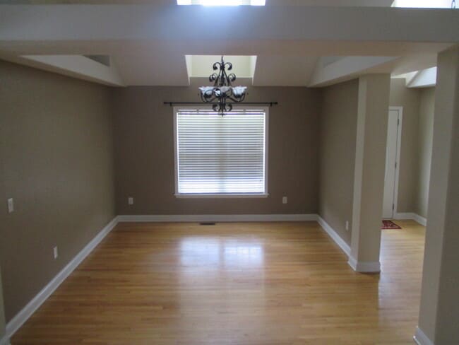 Building Photo - 101 Serenity Ct