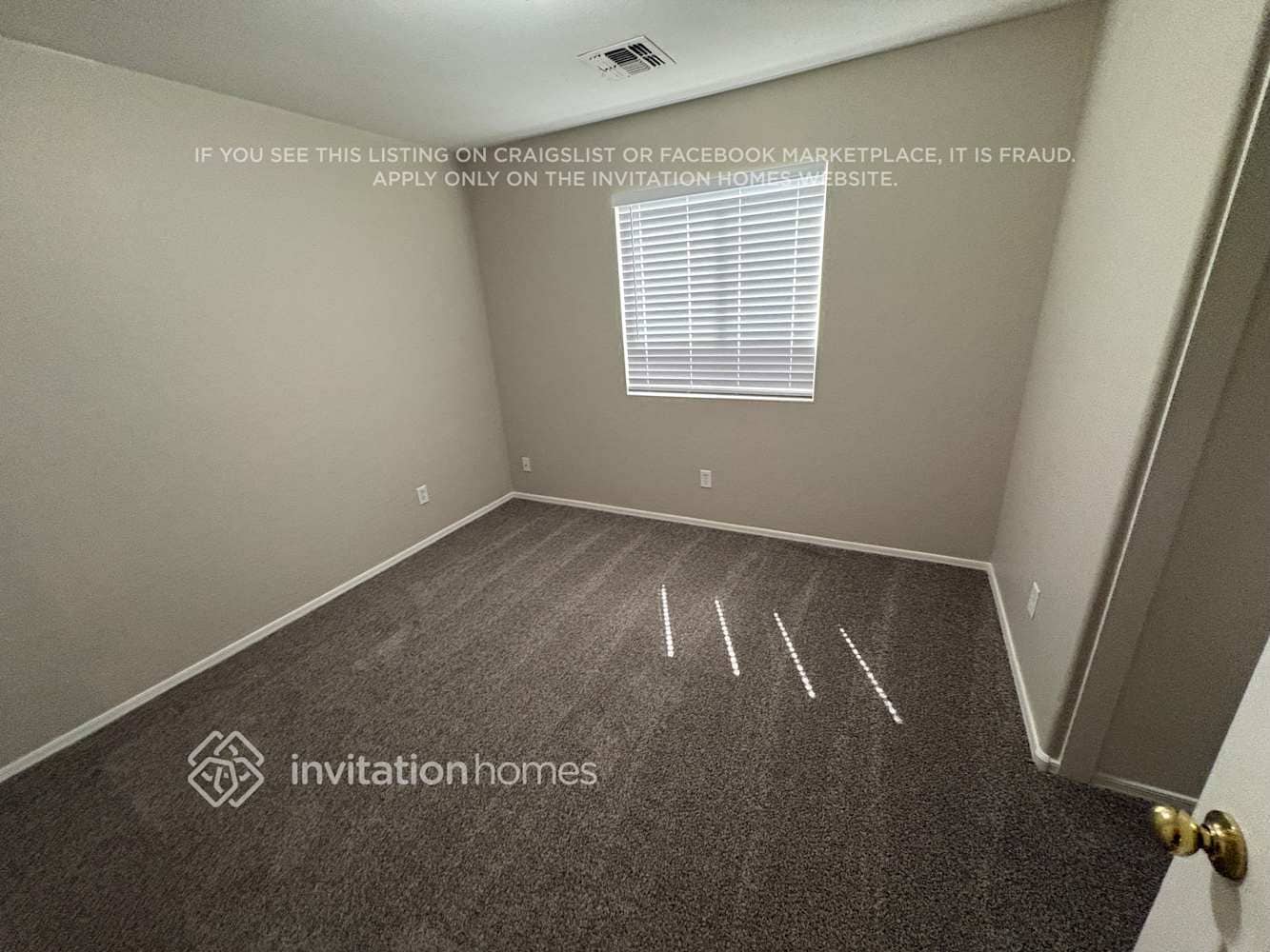 Building Photo - 12470 W Redfield Rd