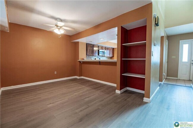 Building Photo - 109 Freedom Ct