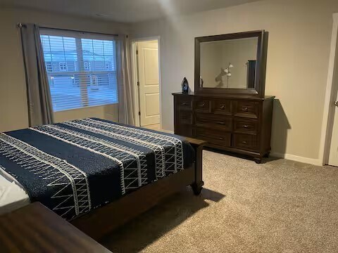 Building Photo - 4521 SE Ember Ln