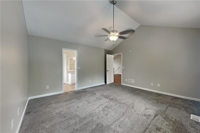 Building Photo - 7865 Lake Terrace
