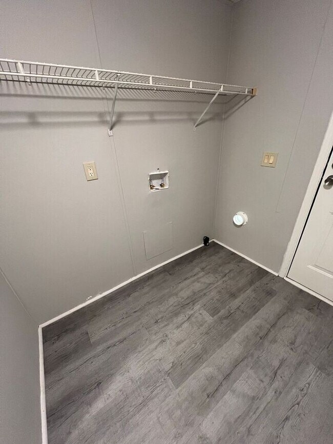 Building Photo - Cozy 3 bedroom 2 bath home in BUFORD SCHOOL DISTRCT!