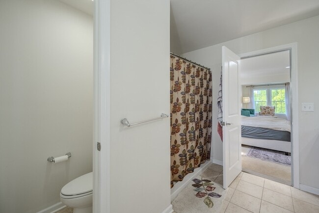 Building Photo - 156 Stonehaven Dr