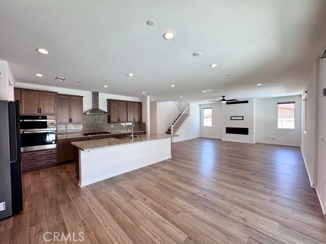 Building Photo - 25181 Desert Sage Dr
