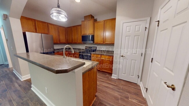 Building Photo - 6159 Clearsky Dr