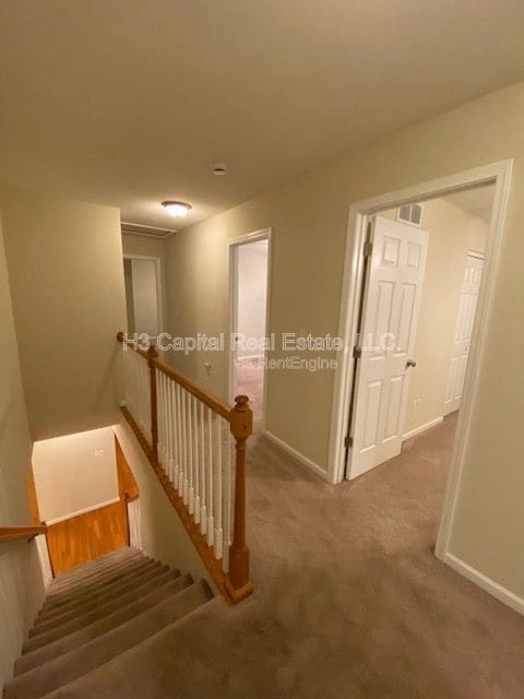 Building Photo - 517 Osage Dr