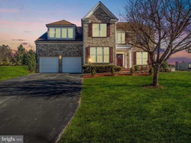 Building Photo - 15309 Lions Den Rd