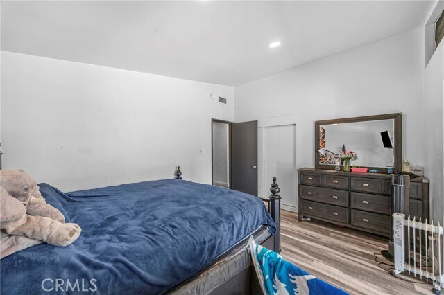 Building Photo - 9417 Mango Ave