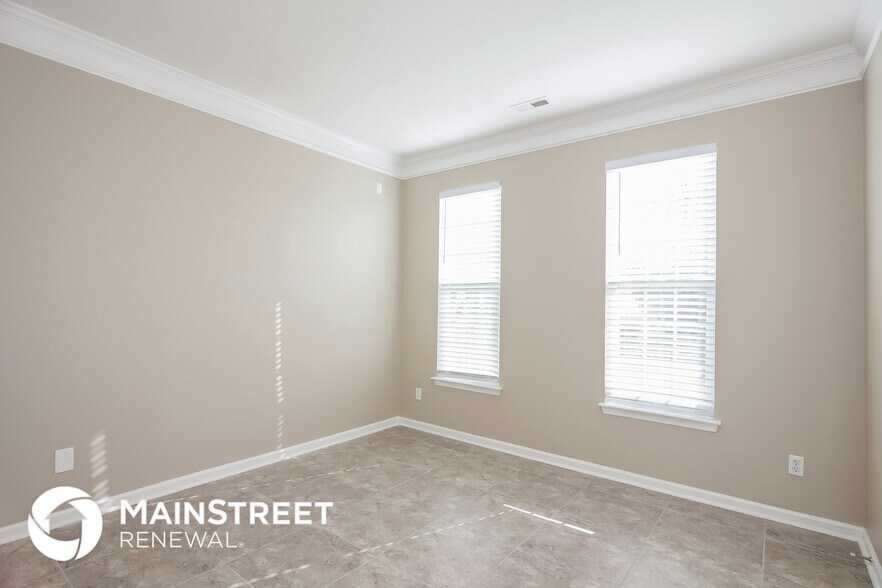 Building Photo - 10209 Fairbourne Ct