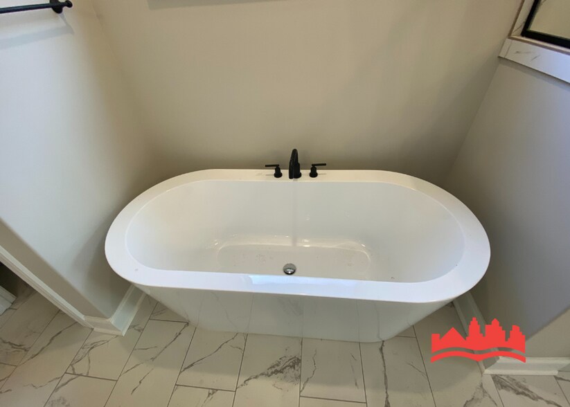 Building Photo - 9701 Jackson Run Ln