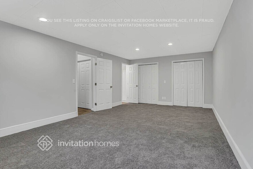 Building Photo - 499 Villa Rosa Rd