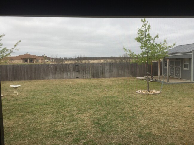 Backyard with power and air conditioning workshop - 500 Longhorn Dr
