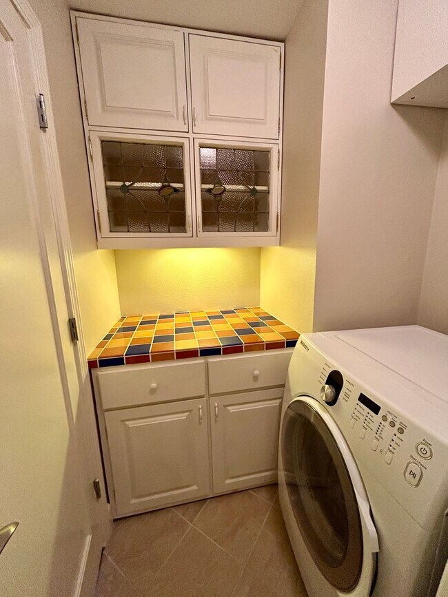 Building Photo - Charming Santa Clara Home – Prime Location...
