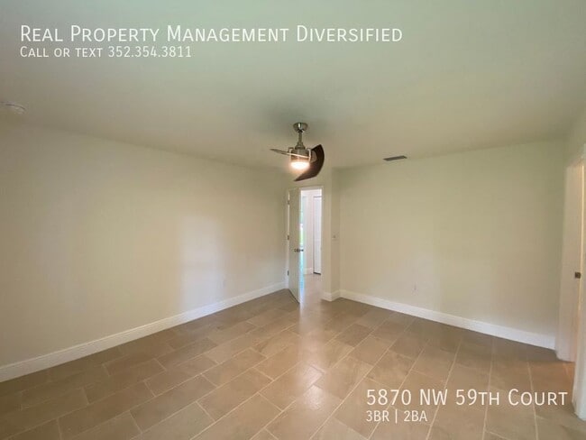 Building Photo - 5870 NW 59th Ct