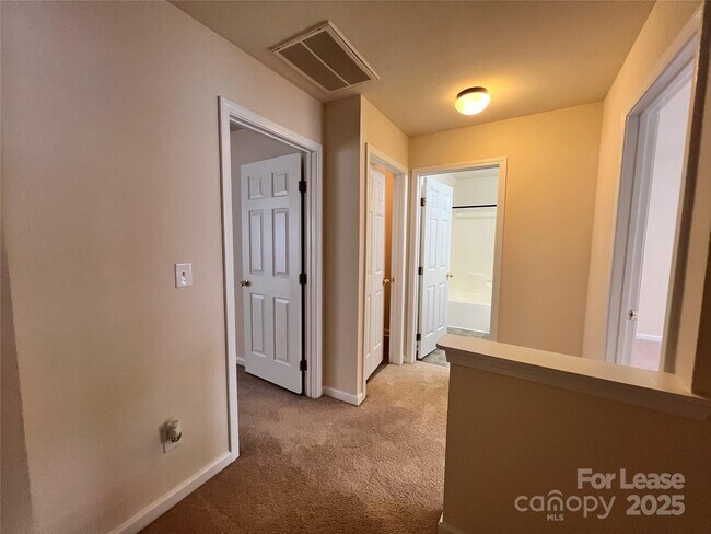 Building Photo - 132 Cypress Landing Dr