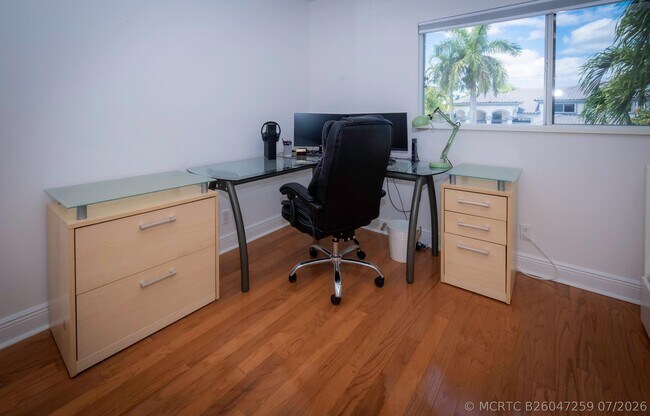 Building Photo - 10849 Bal Harbor Dr